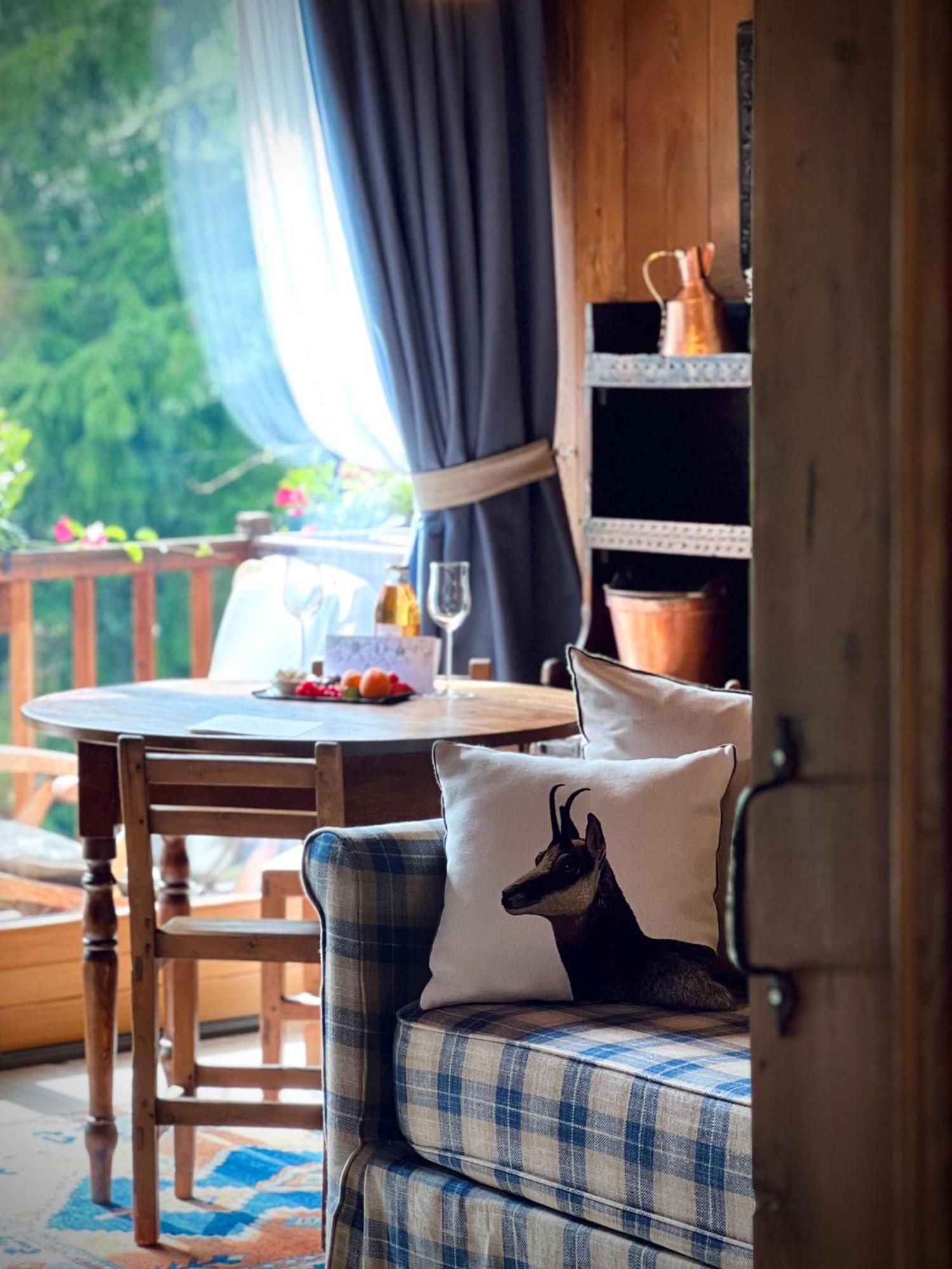 Auberge De La Maison Курмайор Экстерьер фото